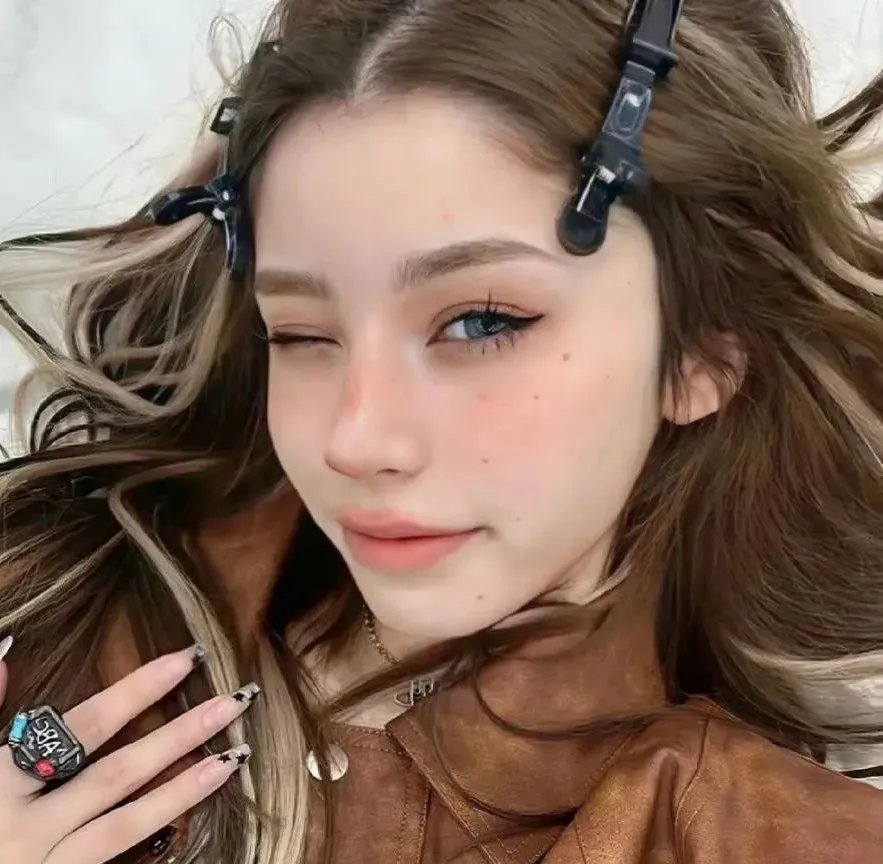 面纱之下 在线观看